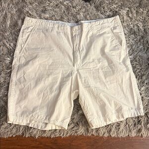 Woman’s White Calvin Klein Cotton Shorts